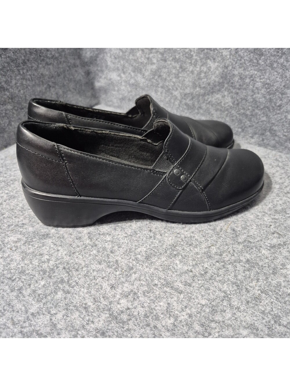 Clarks Collection- Black Leather Slip On - Comfort Shoes - Womens Sz 8M - Picture 5 of 11